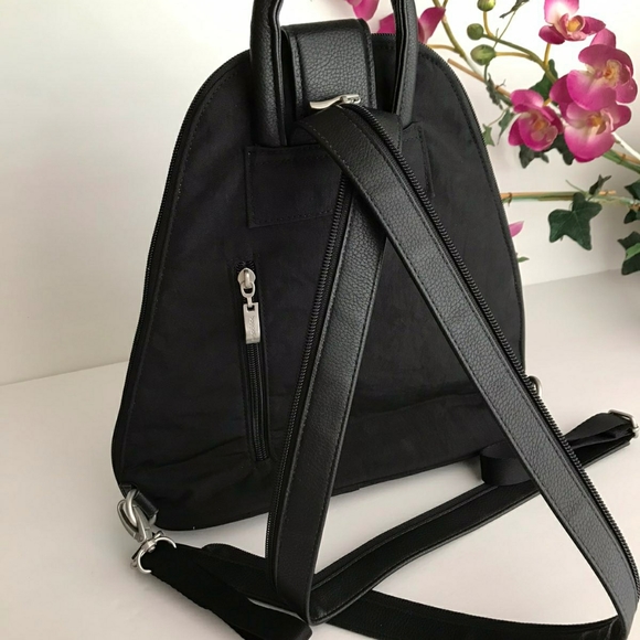 NWT BAGGALLINI METRO BACKPACK SLING BAG - Picture 14 of 15